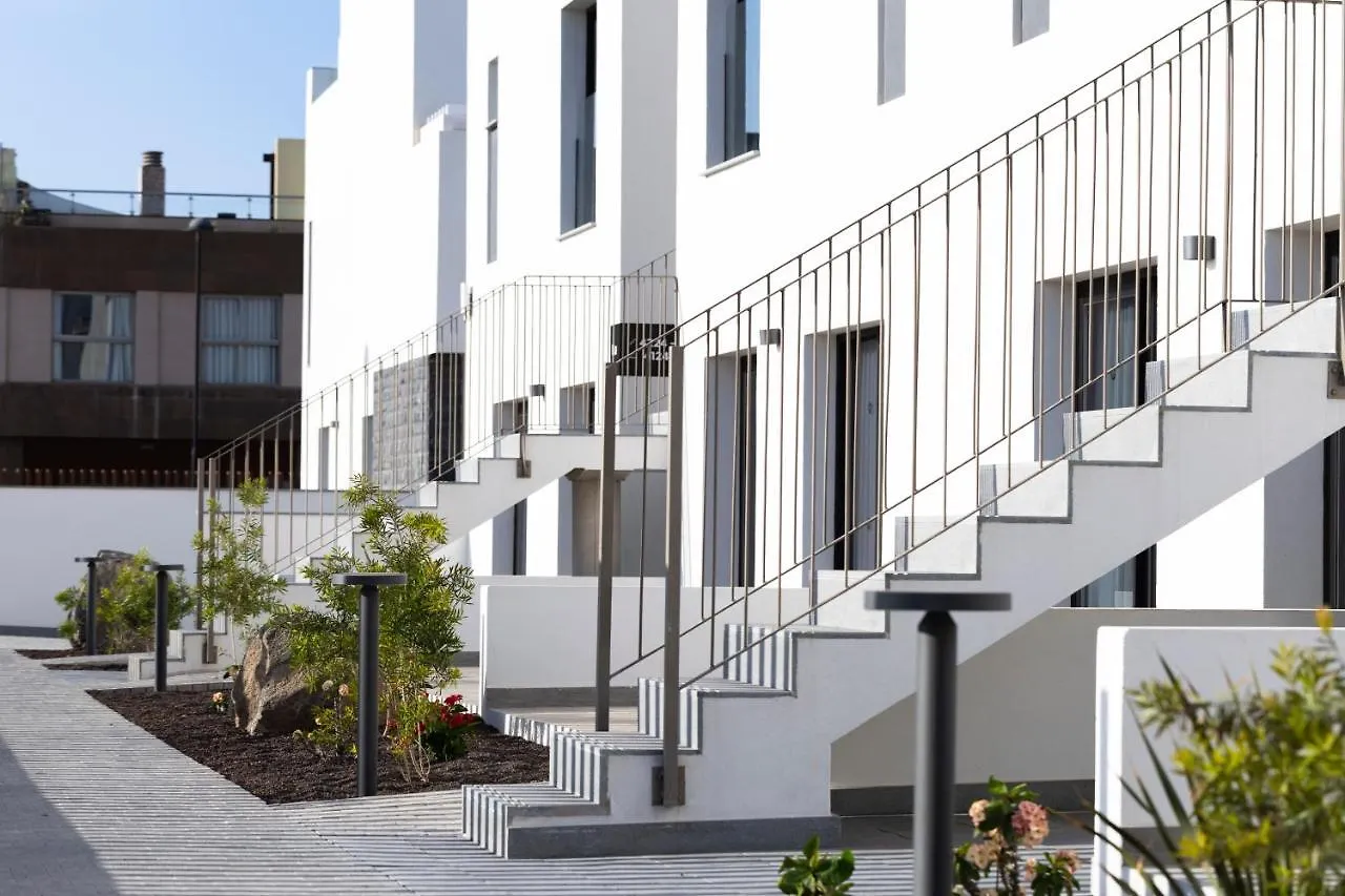 Esmeralda Cotillo Homes By Livvo