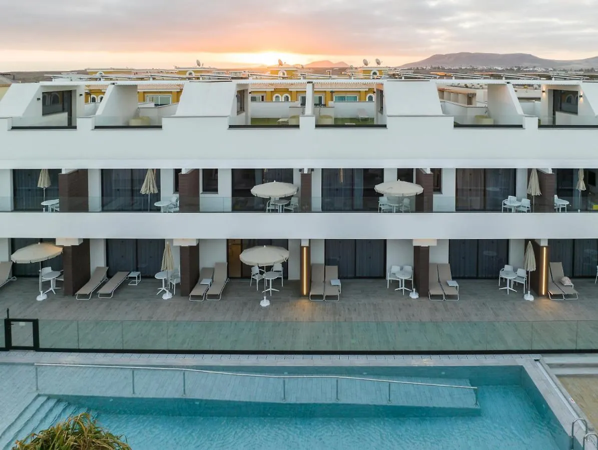 Esmeralda Cotillo Homes By Livvo Spain